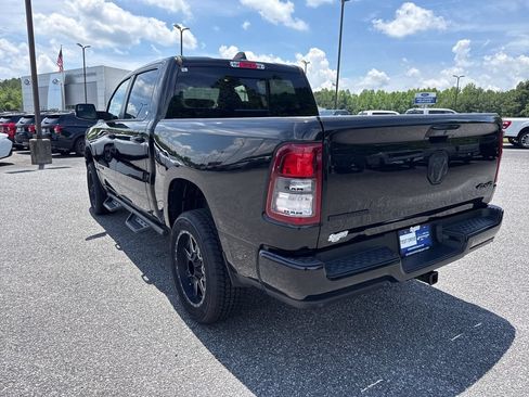 Used 2022 RAM 1500 Big Horn AWD/4WD image 5