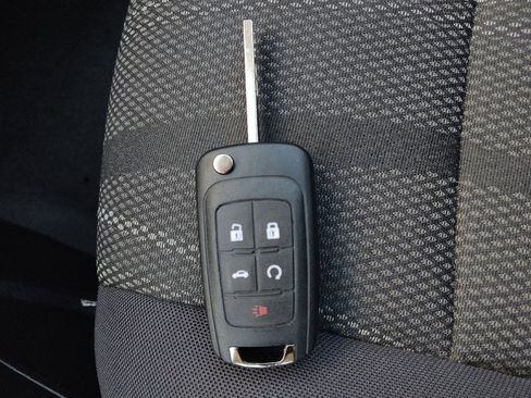 Used 2014 Chevrolet Sonic LT image 32