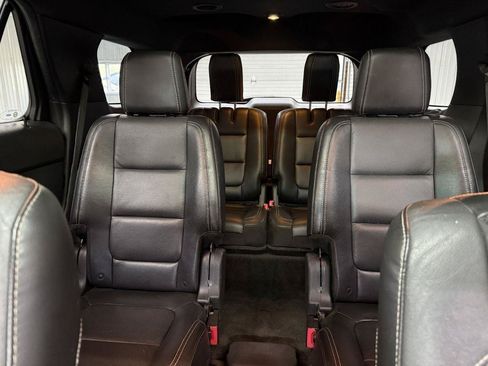 Used 2015 Ford Explorer Sport w/ Equipment Group 401A AWD/4WD image 11