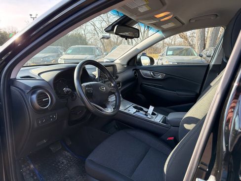 Used 2021 Hyundai Kona SEL image 5