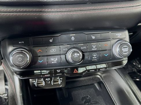 Used 2021 Dodge Durango R/T AWD/4WD image 21