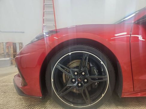 Used 2023 Chevrolet Corvette Stingray w/ Z51 Performance Package image 20