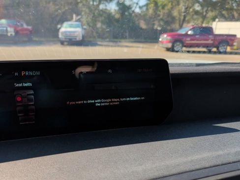 Used 2025 Ford Expedition Active image 8