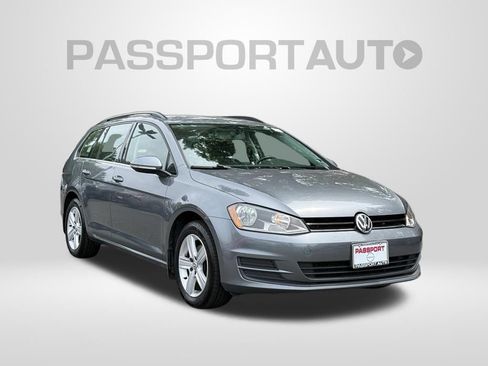 Used 2015 Volkswagen Golf TDI S FWD image 4