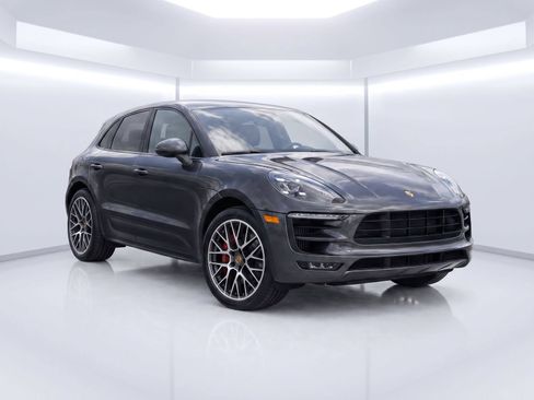 Used 2017 Porsche Macan GTS AWD/4WD image 6
