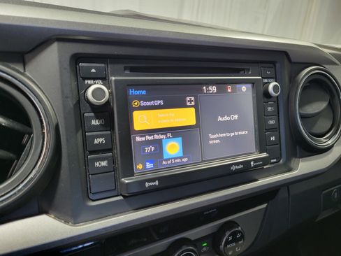 Used 2018 Toyota Tacoma SR5 image 26