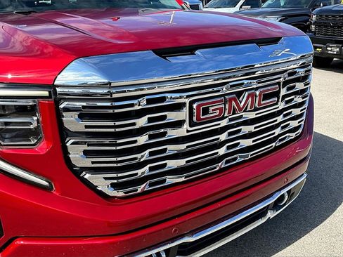 Used 2022 GMC Sierra 1500 Denali w/ Technology Package image 30