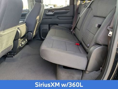 Used 2023 GMC Sierra 1500 Elevation image 26