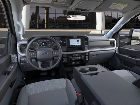 New 2026 Ford F350 XLT w/ FX4 Off-Road Package AWD/4WD image 9