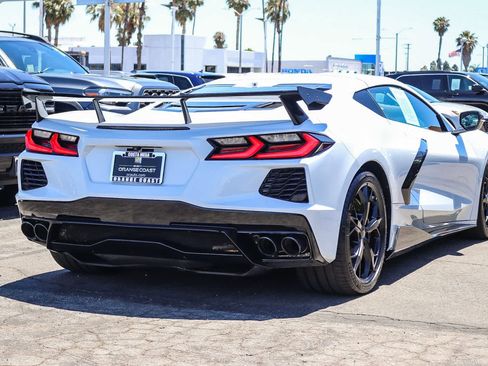 Used 2020 Chevrolet Corvette Stingray Preferred Cpe w/ 2LT Preferred Equipment Group RWD image 4