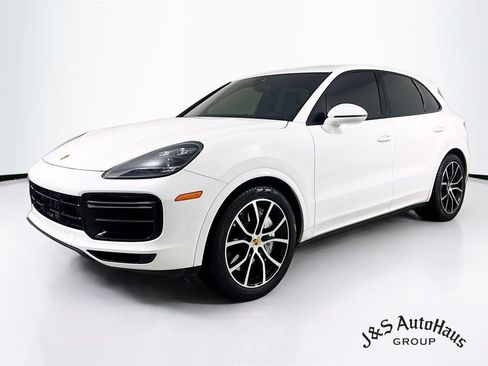 Used 2021 Porsche Cayenne Turbo AWD/4WD image 3