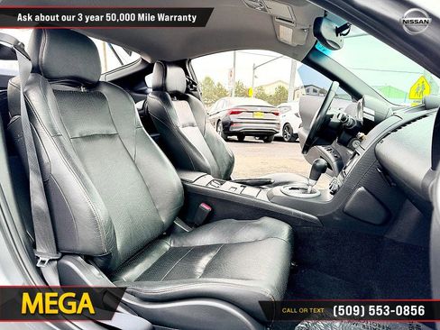 Used 2004 Nissan 350Z Touring w/ Aerodynamics Pkg image 16