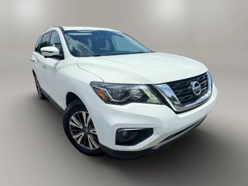 Used 2017 Nissan Pathfinder SL AWD/4WD image 3
