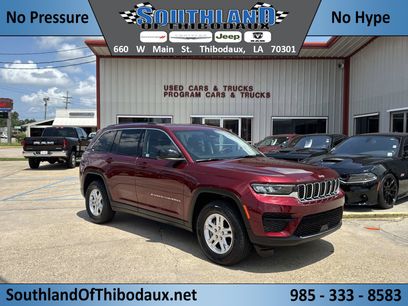 Used 2024 Jeep Grand Cherokee Laredo