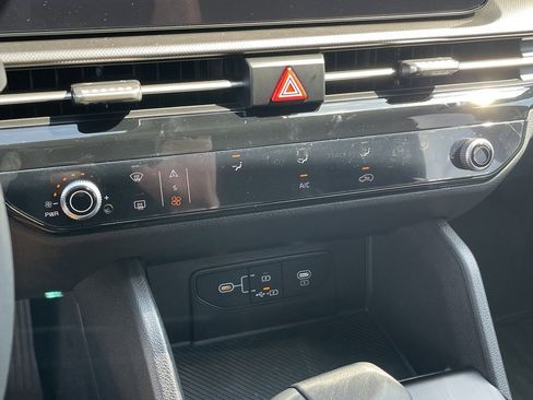 New 2026 Kia Sportage LX w/ LX Convenience Package image 18