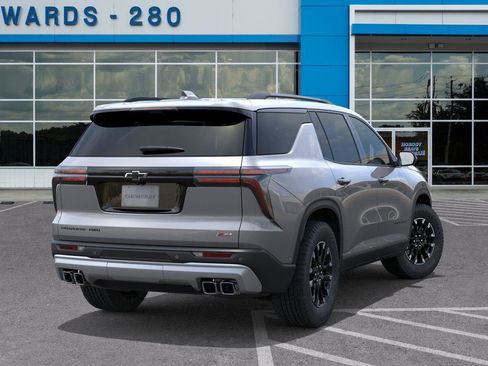 New 2026 Chevrolet Traverse Z71 AWD/4WD image 4