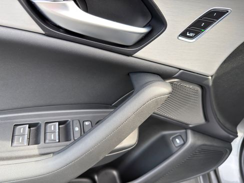 Used 2025 Acura TLX w/ Technology Package image 25