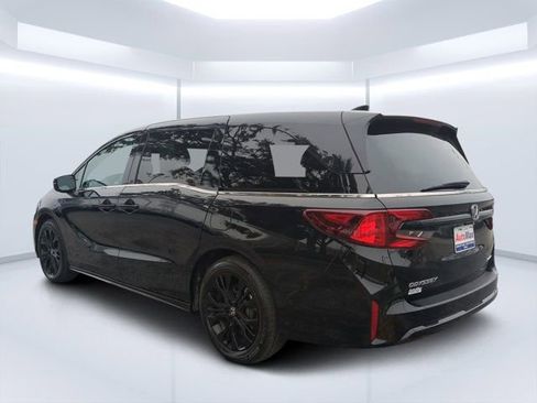 Used 2025 Honda Odyssey Sport-L image 5