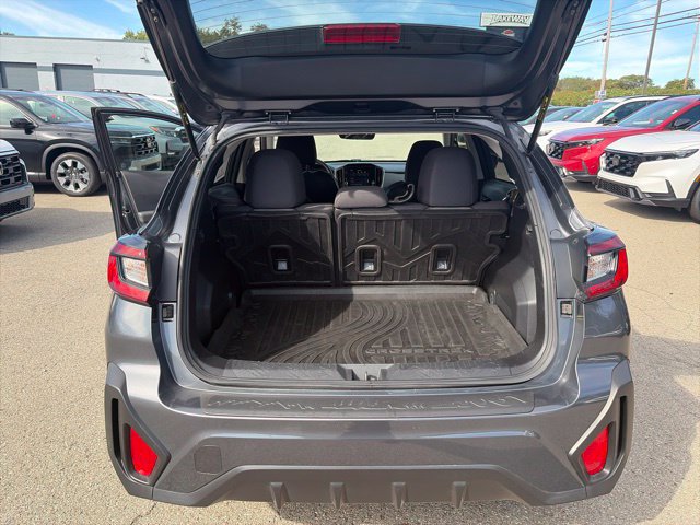Used 2024 Subaru Crosstrek 2.0i Premium w/ Crosstrek Mirror Package AWD/4WD image 15