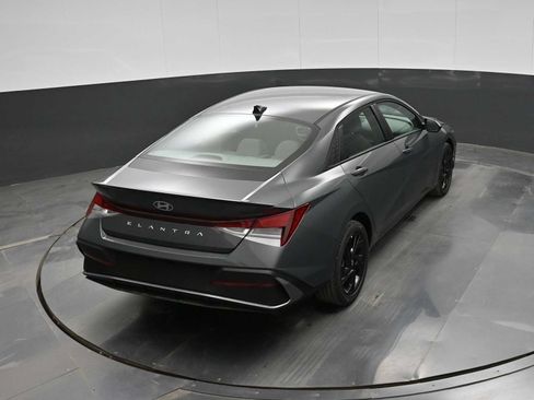 New 2026 Hyundai Elantra Sport FWD image 29