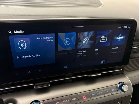 Used 2024 Hyundai Kona SEL FWD image 28