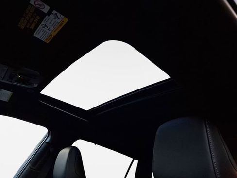 New 2026 Toyota Highlander XSE image 9