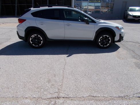 Used 2022 Subaru Crosstrek 2.0i w/ Popular Package #1 image 4