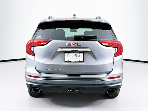 Used 2019 GMC Terrain SLE w/ Driver Convenience Package FWD image 7