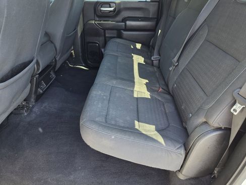 Used 2023 Chevrolet Silverado 2500 Custom w/ Custom Value Package image 16