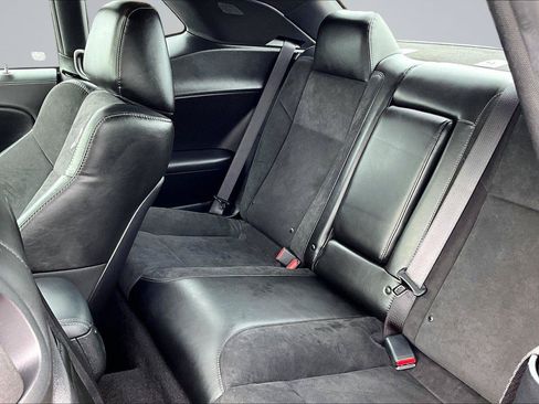 Used 2022 Dodge Challenger R/T Scat Pack w/ Plus Package RWD image 27