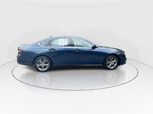 Used 2024 Honda Accord EX image 9