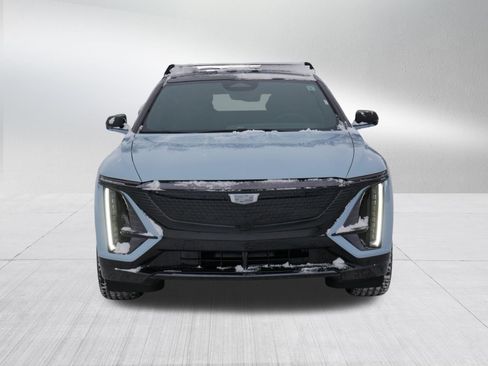 Used 2026 Cadillac Lyriq Premium Sport w/ LPO, Floor Liner Package AWD/4WD image 2