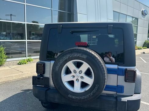 Used 2014 Jeep Wrangler Sport w/ Quick Order Package 24S AWD/4WD image 6