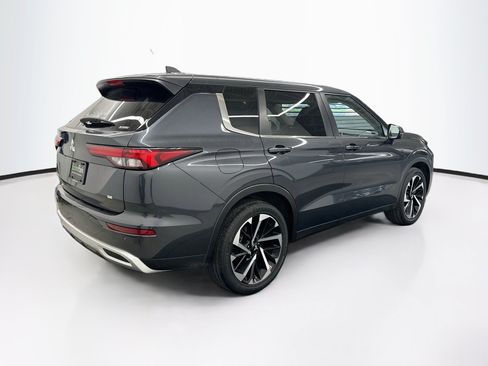 Used 2024 Mitsubishi Outlander SE AWD/4WD image 9