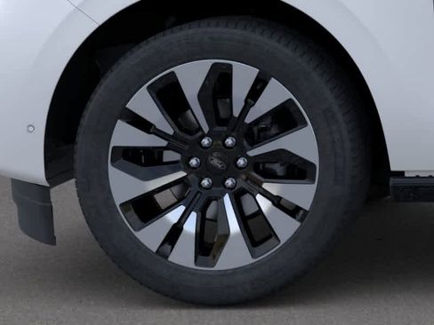 New 2026 Ford Expedition Platinum AWD/4WD image 19