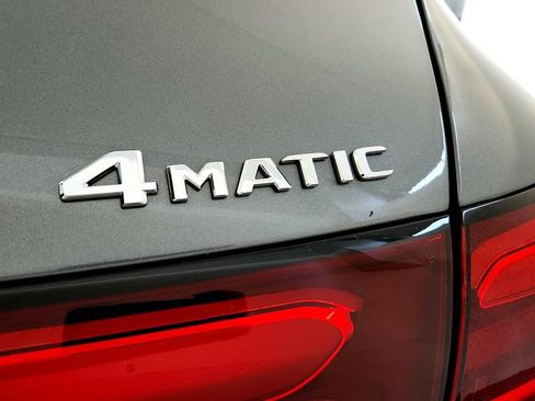 Used 2023 Mercedes-Benz GLC 300 4MATIC image 14