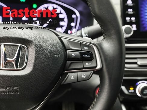 Used 2022 Honda Accord Sport image 16