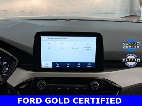 Certified 2022 Ford Escape SE w/ SE Sport Appearance Package image 27