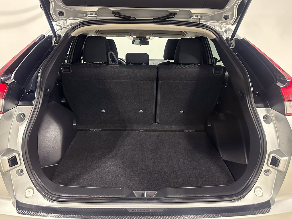 Used 2024 Mitsubishi Eclipse Cross AWD image 5