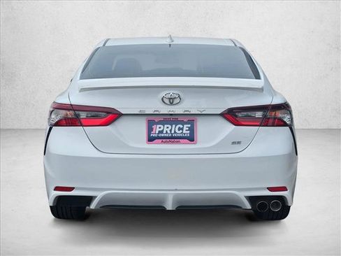 Used 2023 Toyota Camry SE FWD image 7