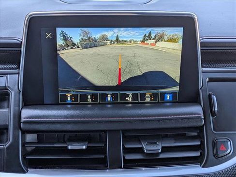 Used 2022 Chevrolet Tahoe RST w/ Luxury Package AWD/4WD image 20