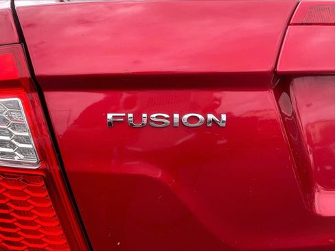 Used 2011 Ford Fusion SE w/ 201A Rapid Spec Order Code FWD image 8