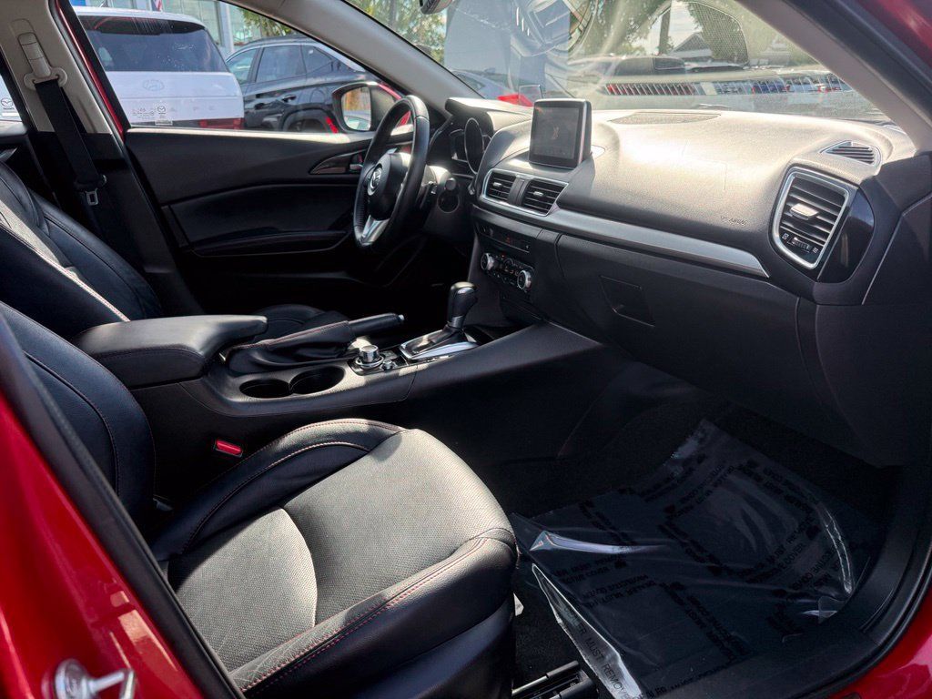 Used 2016 MAZDA MAZDA3 s Grand Touring FWD image 23