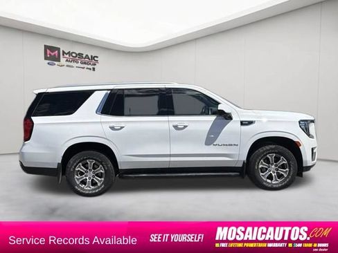 Used 2022 GMC Yukon SLE w/ Gmc Pro Safety Plus Package AWD/4WD image 8