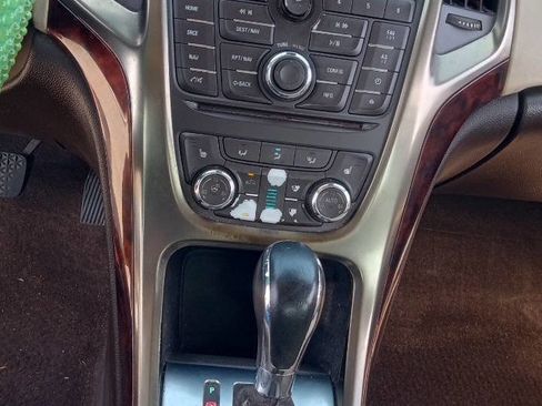 Used 2015 Buick Verano Leather image 12