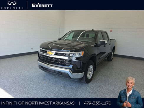 Used 2025 Chevrolet Silverado 1500 LT AWD/4WD image 1