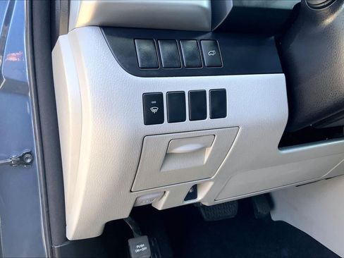Used 2015 Toyota Highlander XLE FWD image 35