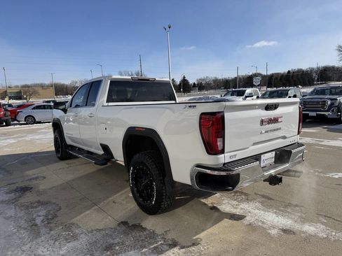Used 2020 GMC Sierra 2500 SLE image 3