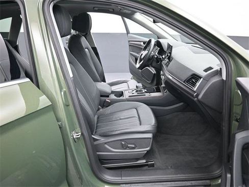 Used 2023 Audi Q5 2.0T Premium w/ Convenience Package image 35