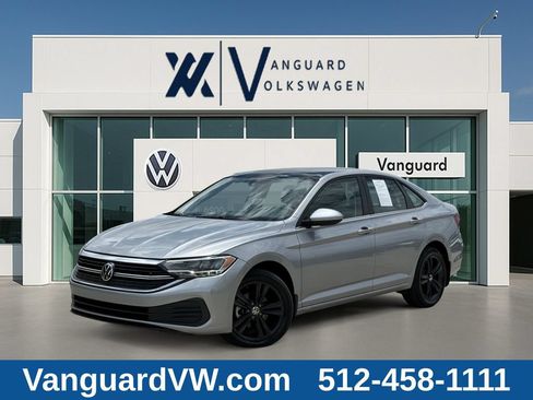 Used 2024 Volkswagen Jetta SE w/ Panoramic Sunroof Package FWD image 1